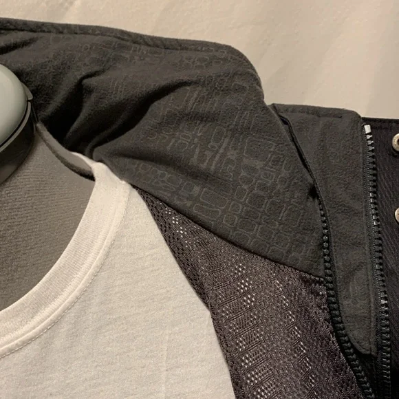 REI Elements Co-Op winter jacket black with removable hood - Picture 8 of 10